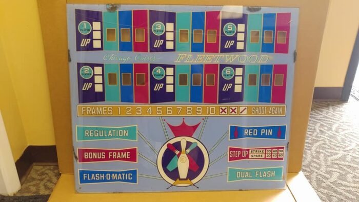 1967 Chicago Coin Fleetwood Upper Back Glass
