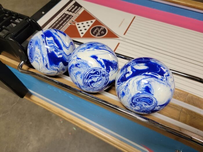 New 4.5" Blue/White Balls-Set of 3